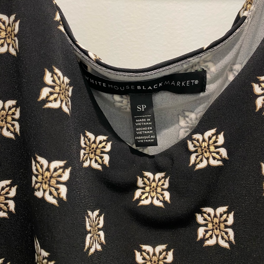NWOT🌛 WHBM Matte Jersey Metallic Print Jumpsuit Size SP - Picture 6 of 6